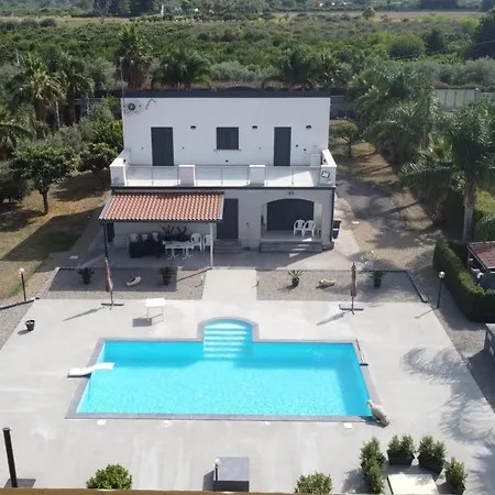 Villa Paradisea With Pool