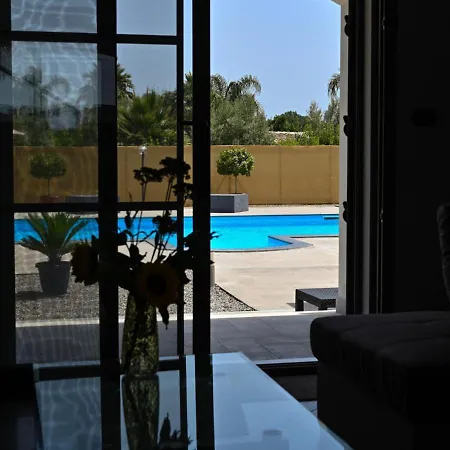 Paradisea With Pool Villa Calatabiano